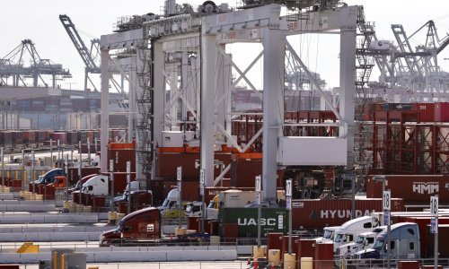 SAD: Postignut dogovor s EU-om o carinama na čelik i aluminij