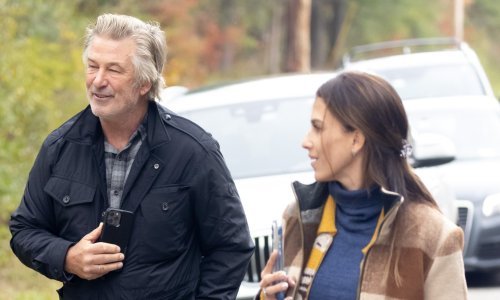 Javnost i nije pretjerano oduševljena posljednjom objavom supruge Aleca Baldwina, koja sve negativne komentare briše