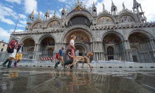Venecija aktivirala obranu od poplava zbog oluja i jakog vjetra