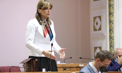 Vidović Krišto: Kasno poslijepodne ili navečer raspravljati o povjerenju ministru Mariću je silovanje demokracije i ponižavanje Sabora