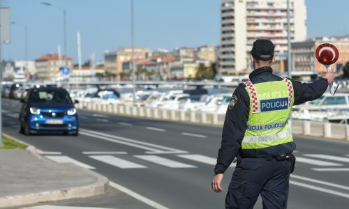 Sindikat policije: Zastupamo cijepljene i necijepljene, ali odluke Stožera treba poštovati