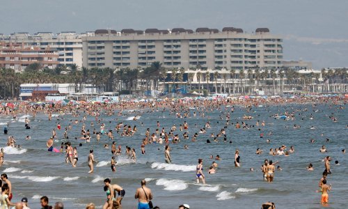 Španjolska očekuje povratak turizma na pretpandemijsku razinu u 2022.