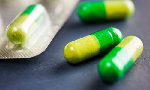 S polica se povlači dodatak prehrani