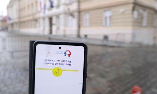 Agencija za zaštitu osobnih podataka: Uvid u EU covid potvrdu je zakonit