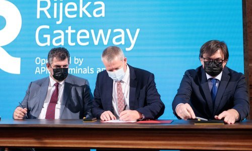 Potpisan ugovor o koncesiji za kontejnerski terminal Rijeka Gateway