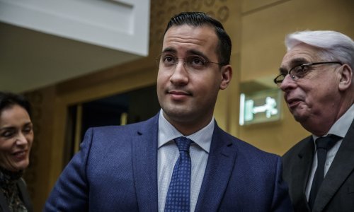 Bivši Macronov tjelohranitelj osuđen na tri godine zatvora