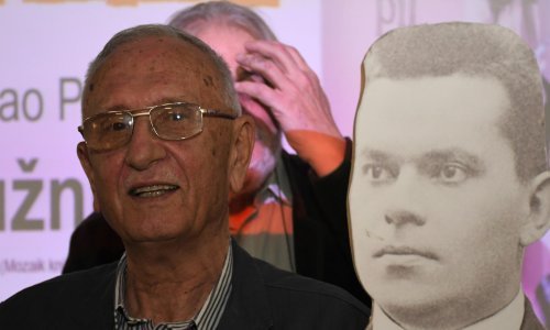 Akademik Pavao Pavličić dobitnik je nagrade 'Fran Galović' za djelo 'Kužni pil'