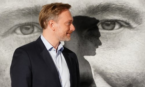 Hoće li financije najmoćnijeg gospodarstva u Europi krojiti Bambi? Mladima je cool, a neki ekonomisti zbog njega čupaju kosu. Tko je Christian Lindner
