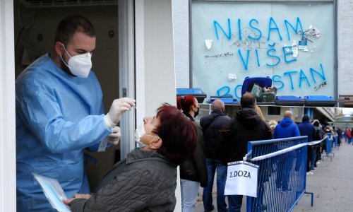 Europa muku muči s koronom, razmišlja se i o uvođenju modela 1G - svi na testiranje, i cijepljeni i necijepljeni. Što o tome misle stručnjaci?