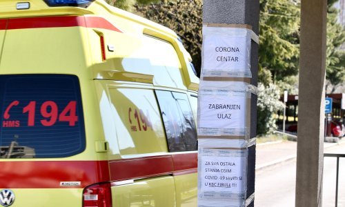 Upozorenje iz KBC-a Split: Nikad nismo imali težu situaciju. Na kisiku je 107 Covid pacijenata, a deseci su na respiratoru