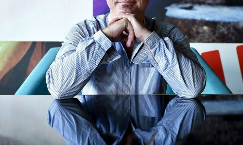 Pristao je biti jamac i sada vraća tuđi kredit: Kristijan Ugrina radio je na građevini, a sada dostavlja hranu kako bi platio dugove