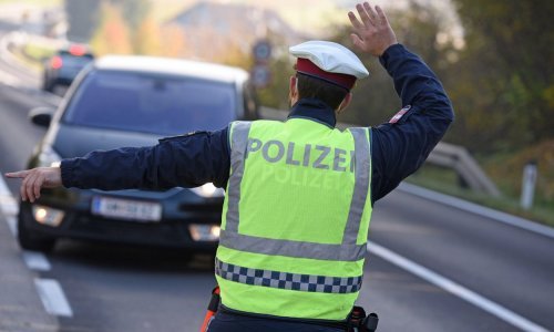 Gornja Austrija prva u Europi uvodi lockdown za necijepljene: Ne smiju izaći iz kuće osim ako idu na posao ili po namirnice