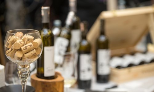 Fina: Vinari lani poslovali s 53,5 milijuna kuna konsolidiranog gubitka