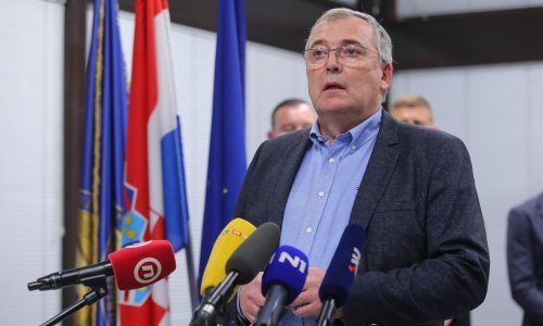 Capak: Covid potvrda stupa na snagu u ponedjeljak, a počinje se primjenjivati u utorak