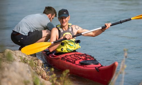 Bojan Bojić nije znao niti držati veslo, no onda se odlučio kajakariti Savom 330 kilometara. O svemu je snimio dokumentarac 'Granice'