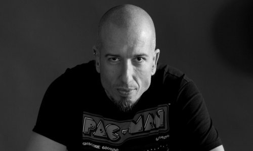 [ČUJ OVO] Pisac i novinar Davor Mandić donosi nam mini-playlistu hitova kojih se stidimo