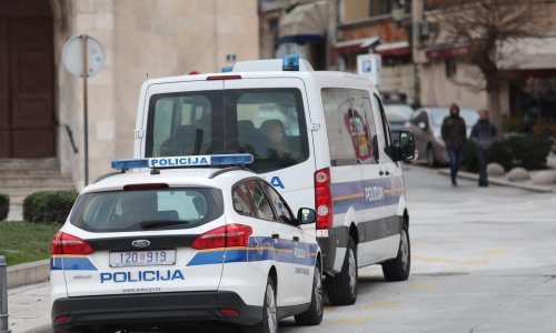 U Splitu napokon ulovljen provalnik; počinio je 21 kazneno djelo i ukrao ukupno 220 tisuća kuna