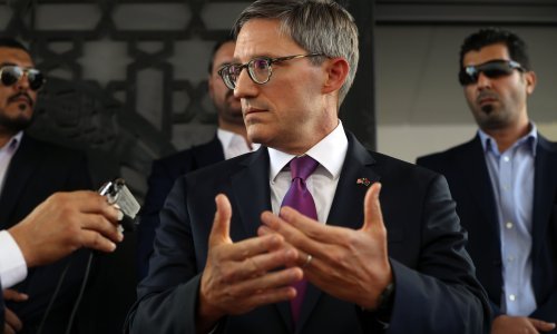 Američki diplomat: SAD pozorno prate stanje u BiH, žele dijalog prije sankcija