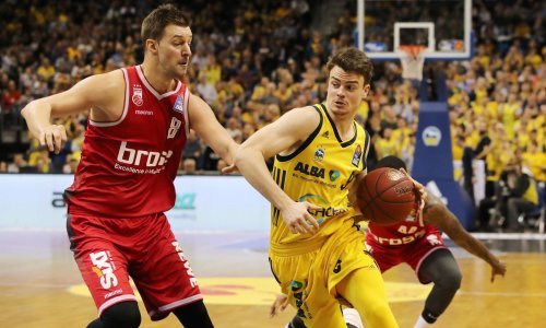 Poznato zdravstveno stanje nesretnog košarkaša koji se srušio na treningu, pretrpio je moždani udar