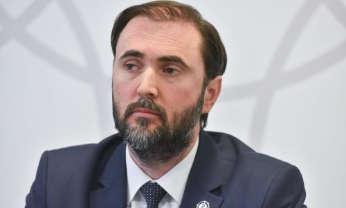 Liječnička komora o Laucovoj smjeni: Njegovi neznanstveni populistički istupi nanosili su štetu borbi protiv pandemije