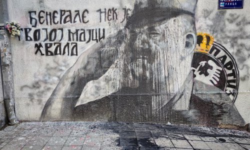 Uz mural Ratku Mladiću u Beogradu oslikan i lik četničkog vođe Draže Mihailovića