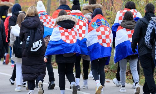 Sportski savezi i klubovi postavili emotivne poruke na Dan sjećanja; izbornik Zlatko Dalić u Vukovaru; oglasila se i 'velika četvorka' hrvatskog nogometa