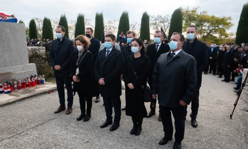 Beroš iz Škabrnje: Danas je drugi najgori dan od početka epidemije, virus je i dalje oko nas