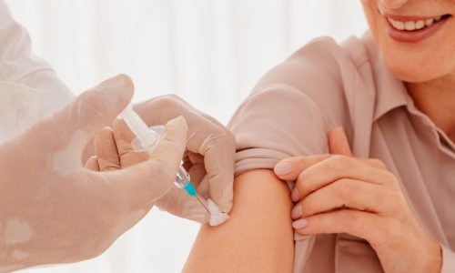 Njemački AfD protiv obveze cijepljenja zaposlenih u sektoru njege