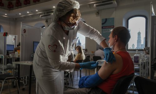 Čovjek na Novom Zelandu cijepio se deset puta u jednom danu