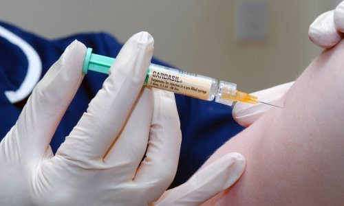 Njemačkoj potrebno 15 milijuna booster doza kako bi usporila omikron