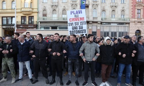 Organizatori postrojavanja '1. dragovoljačke bojne' na Trgu: Što manje znaju, to će manje doći sabotirati