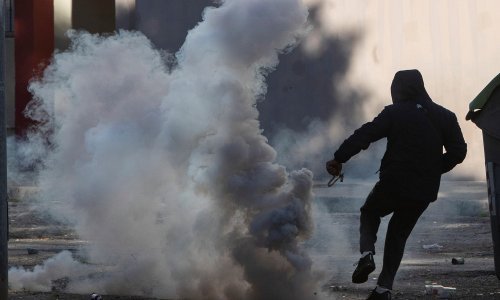 Prekinuti nasilni radnički prosvjedi u Cadizu; pao dogovor između sindikata i tvrtki