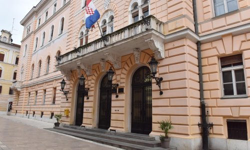 Zbog bombe evakuiran sud u Zadru, dojava je bila lažna