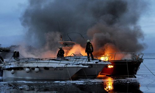 Na moru kod Karlobaga sudarila se dva plovila, troje ozlijeđenih
