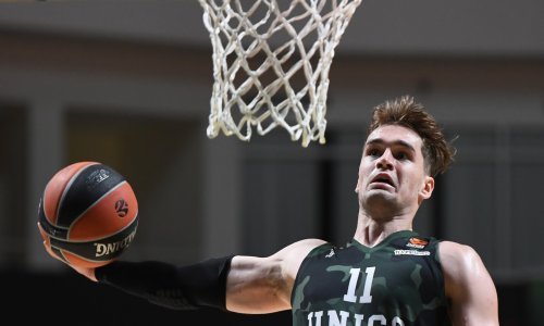 Mario Hezonja zatrpao koš Crvene zvezde za slavlje Uniksa usred Beograda