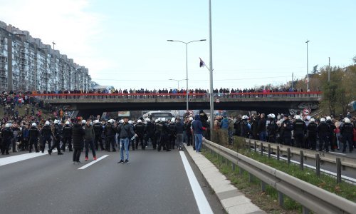 [FOTO] Eko ustanak u Srbiji: Tisuće ljudi blokirale prometnice širom zemlje zbog rudnika litija
