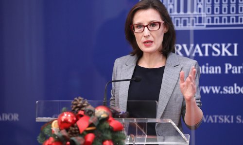 [VIDEO] Orešković o Povjerenstvu za sukob interesa: Predsjednik više neće morati imati položen pravosudni ispit; traži se netko tko će imati doseg 'lupača pečata'