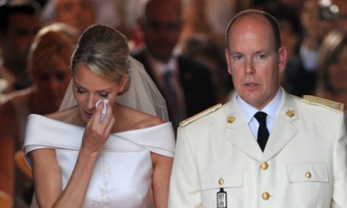 Uoči svog vjenčanja s Albertom princeza Charlene pokušala je pobjeći čak tri puta