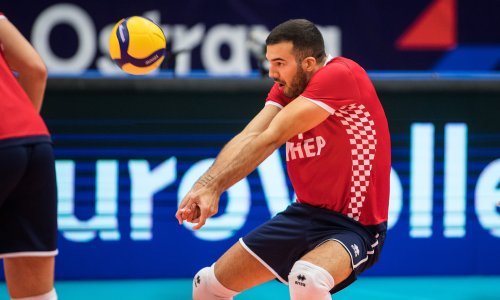Jedan od najboljih hrvatskih odbojkaša riskirao je i odlučio je pomoći svom klubu teško ozlijeđen, a objasnio je i zašto: Da, igrao sam uz veliku bol, ali…