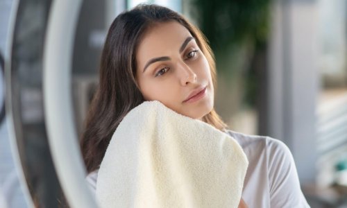 Stigla je zima, ali i sezona neugodnih ekcema: Kako si pomoći kod suhe kože koja svrbi