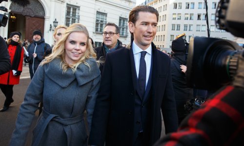 [VIDEO] Sebastian Kurz potvrdio odlazak iz politike: 'Nisam ni svetac ni zločinac, ja sam samo čovjek. Sad idem po bebu u bolnicu'