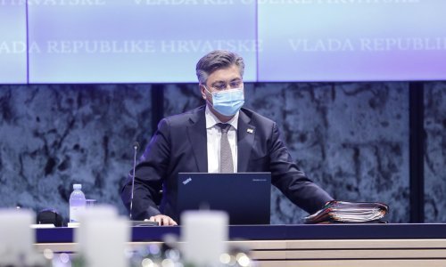Vlada predlaže izmjene zakona: Uvode se kazne do 50 tisuća kuna zbog covid potvrda; Plenković: Nažalost, pandemija ne jenjava