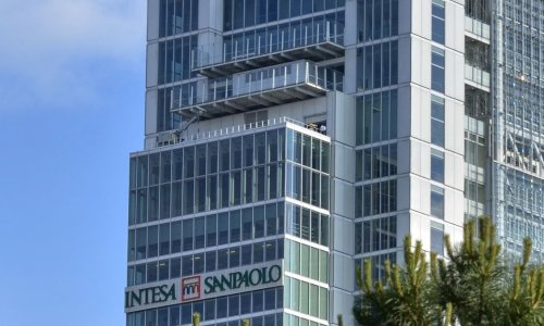 The Banker: Intesa Sanpaolo dobila nagradu 'Banka godine u Italiji'