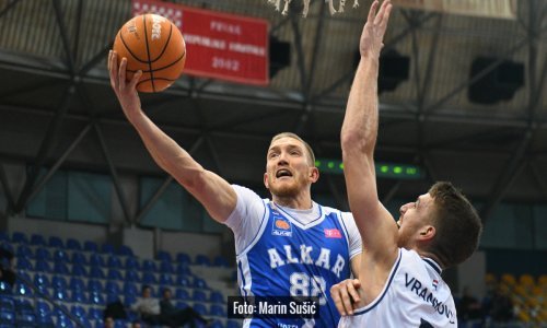 Ovo se do sada nikada nije dogodilo! Alkar je u Zagrebu ispisao povijest, a u Sinju se svi prisjećaju i 1995. godine