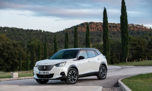 [FOTO/VIDEO] Peugeot e-208 i e-2008 sada s većim dometom: Napredne tehnologije povećale domet električnim modelima