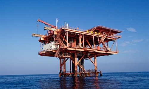 Ukrajinska kriza podigla cijene nafte prema 91 dolar