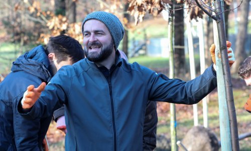 [VIDEO, FOTO] Ministar Ćorić prisustvovao sadnji stabala u Maksimiru