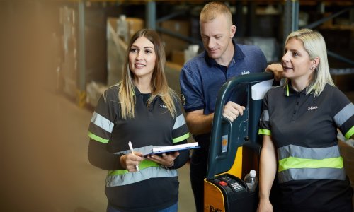 Pogledajte što je Lidl ove godine stavio svojim zaposlenicima pod bor