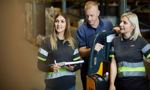 Pogledajte što je Lidl ove godine stavio svojim zaposlenicima pod bor