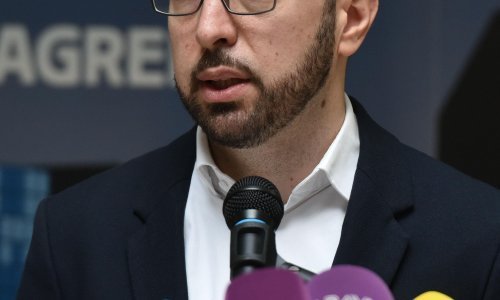 U ime obitelji: Tomašević oduzeo zajamčeni dio prihoda djeci